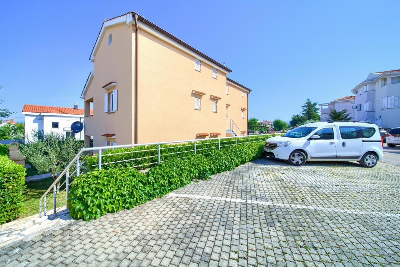 Apartments Aster Malinska Exteriér fotografie