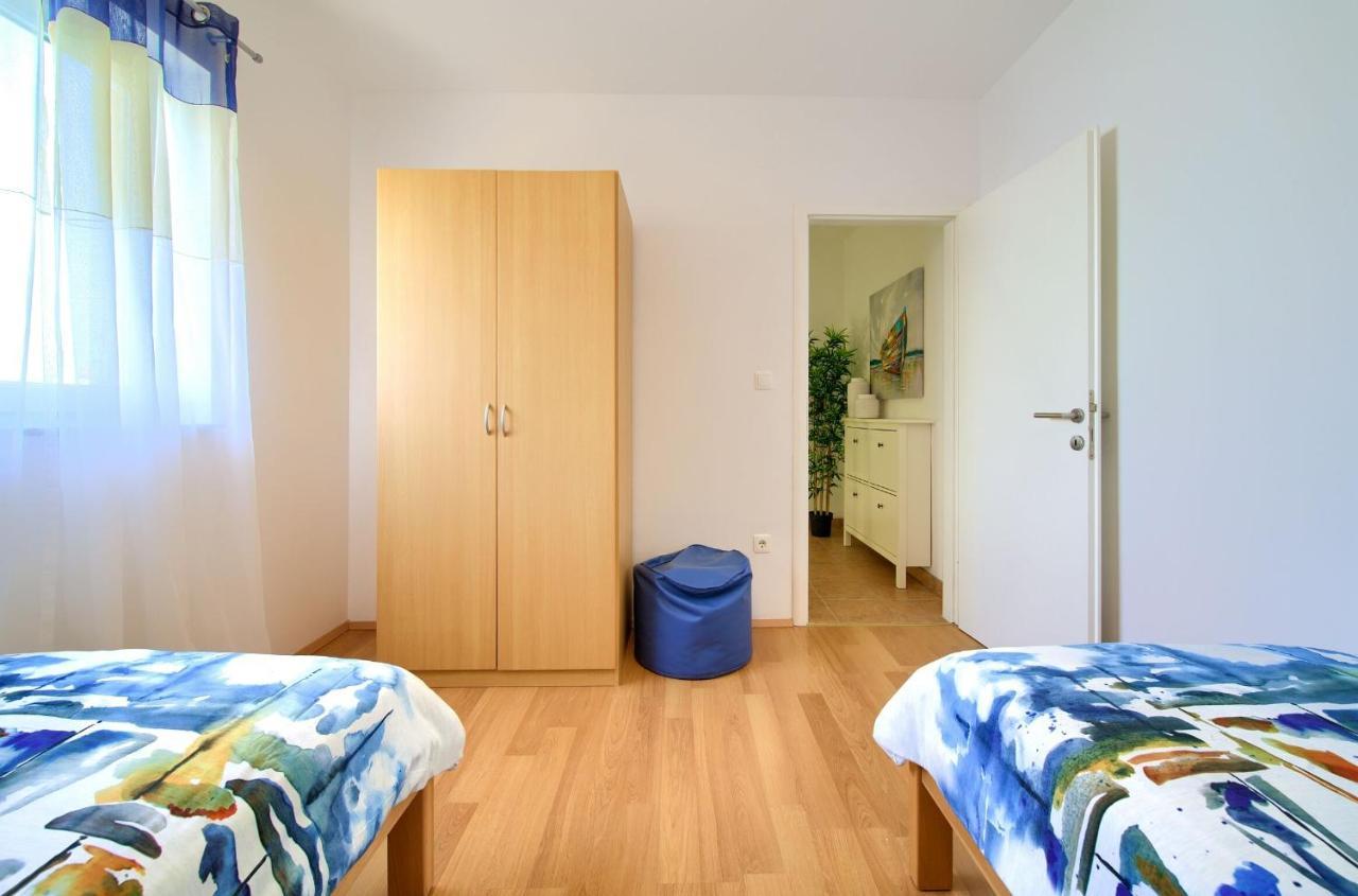 Apartments Aster Malinska Exteriér fotografie
